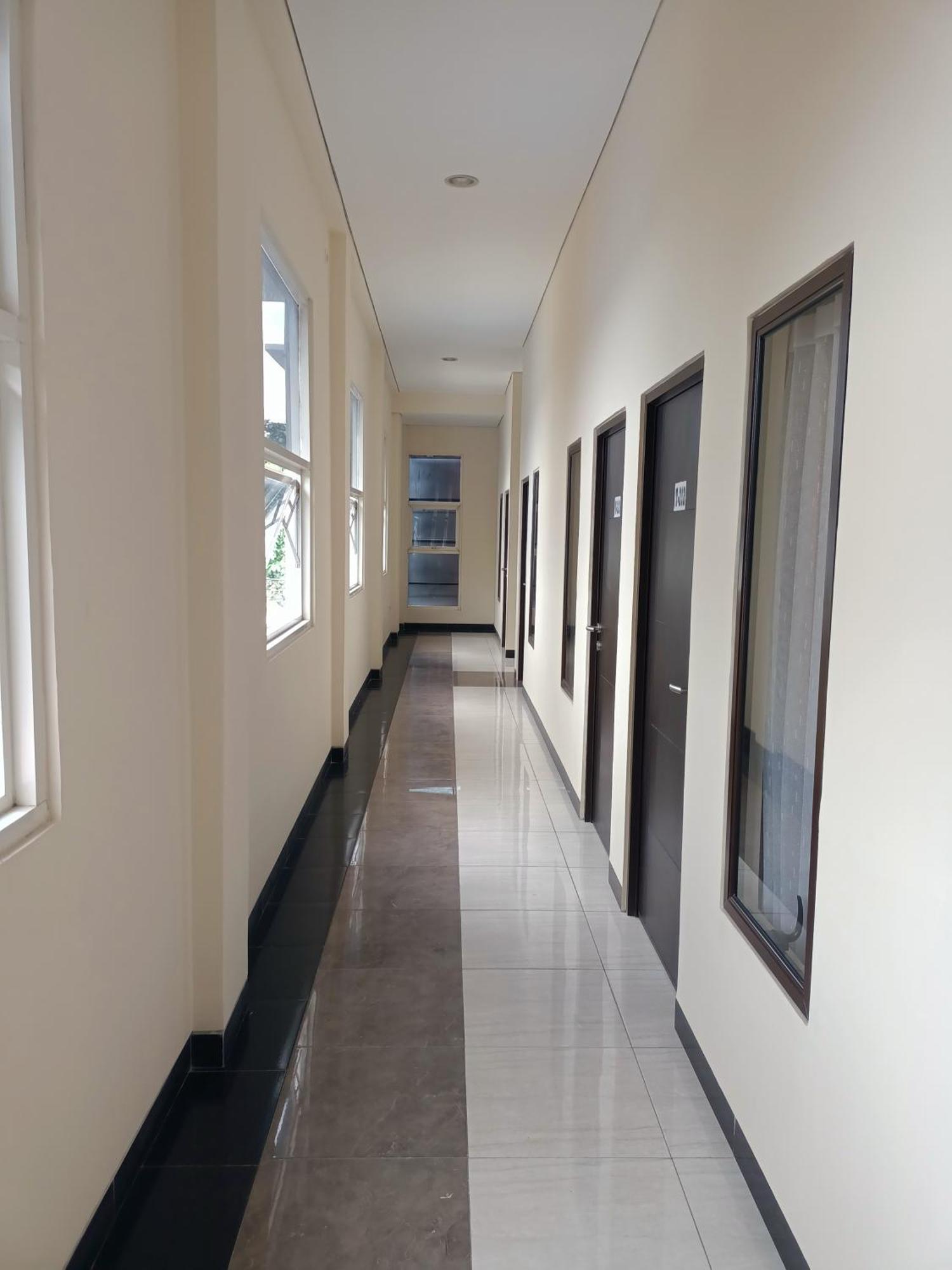 Chacha Homestay & Dormitory Ruteng Εξωτερικό φωτογραφία